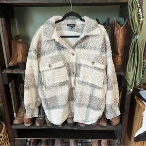 Blu Pepper Cream and Gray Teddy Jacket